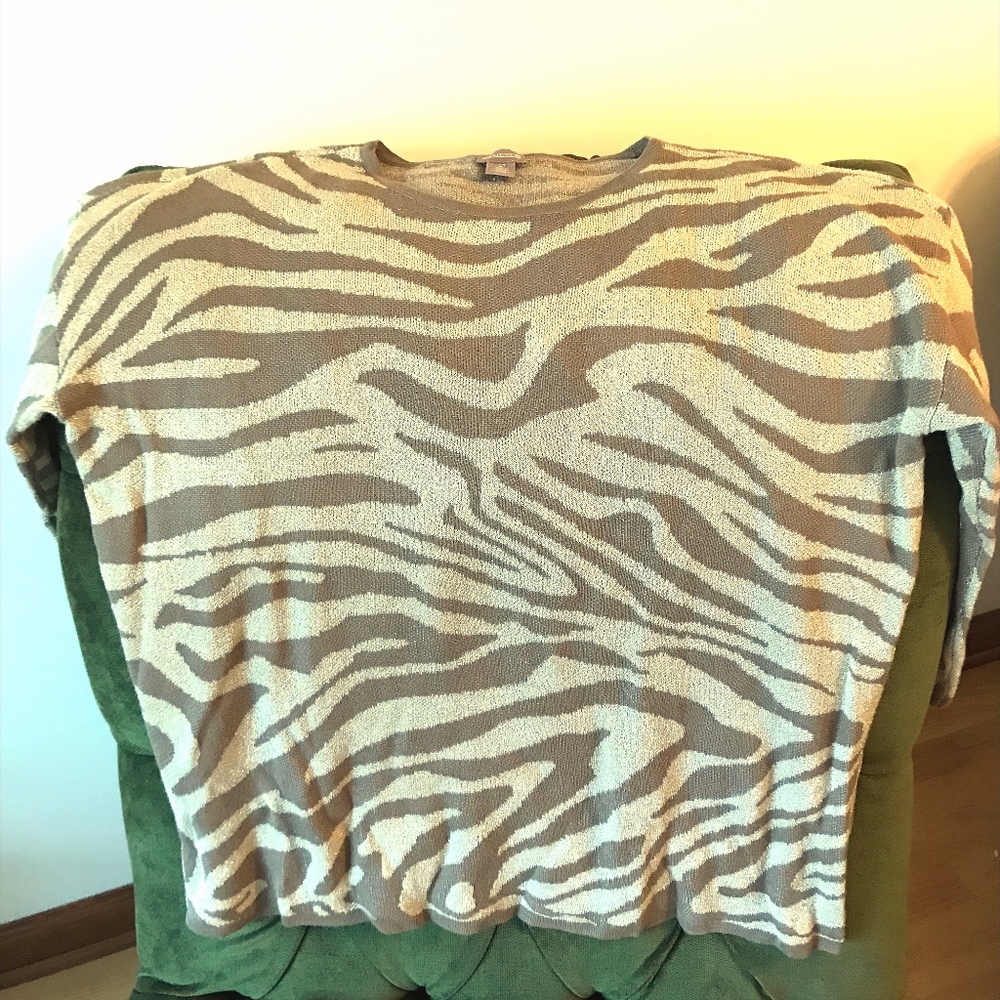 Chico’s leopard pattern sweater
